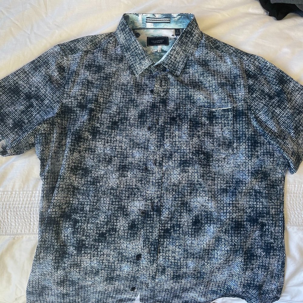 7Diamonds Short Sleeve Button Down